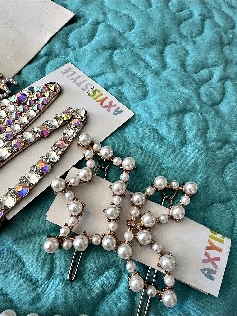 Pearl & Rhinestone Hair Accessories Set - Picture 4 of 6